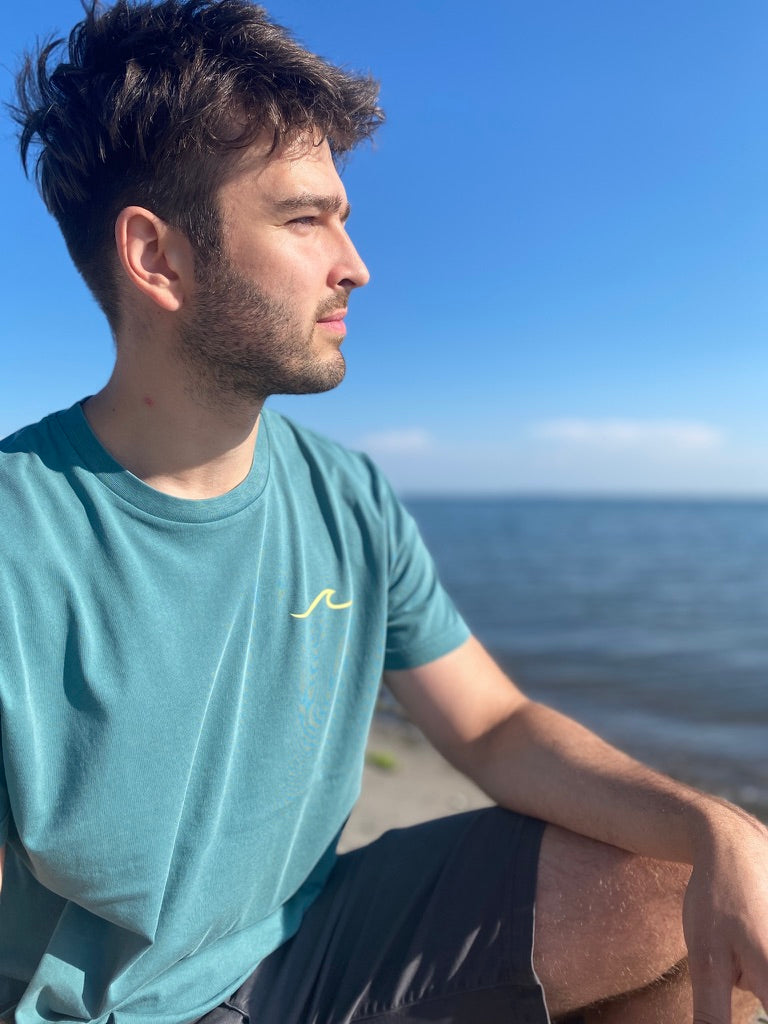 T-Shirt WAVE/SURFBOARD (dyed hydro/pastel yellow) loving soul