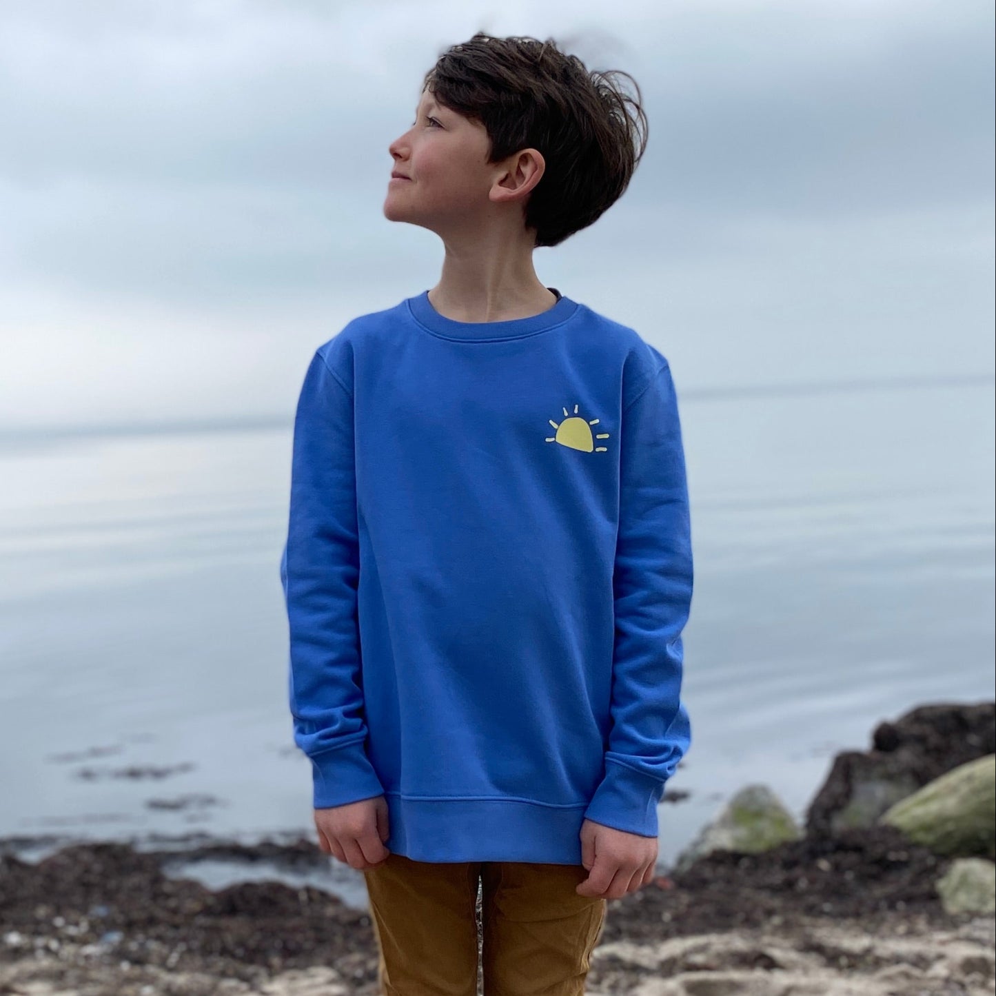 Kinder Sweatshirt SUNSET (bright blue/pastell yellow) loving soul