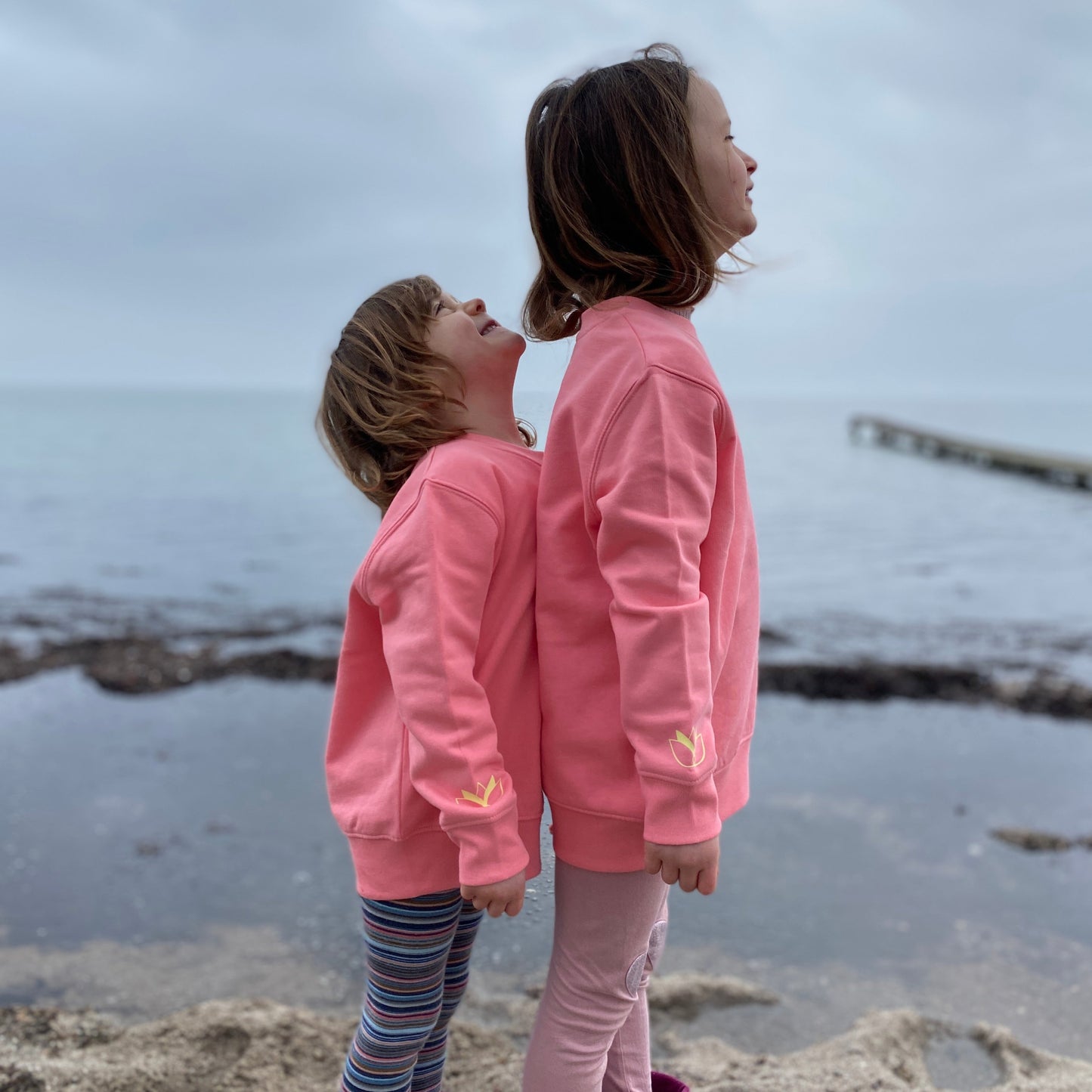 Kinder Sweatshirt HERZ (pink joy/pastell yellow) loving soul