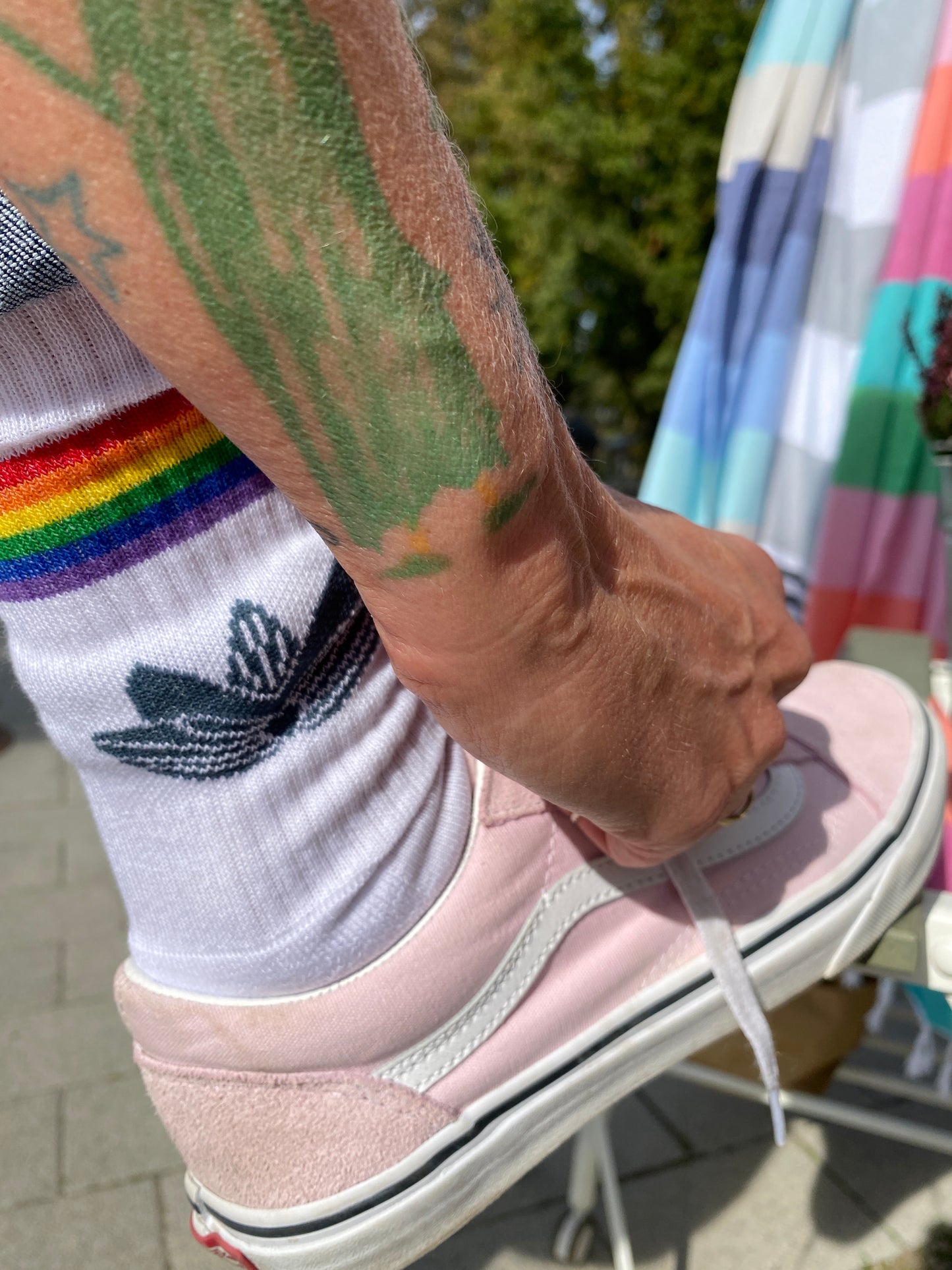Socken LOTUS (weiß/grau/regenbogen) loving soul