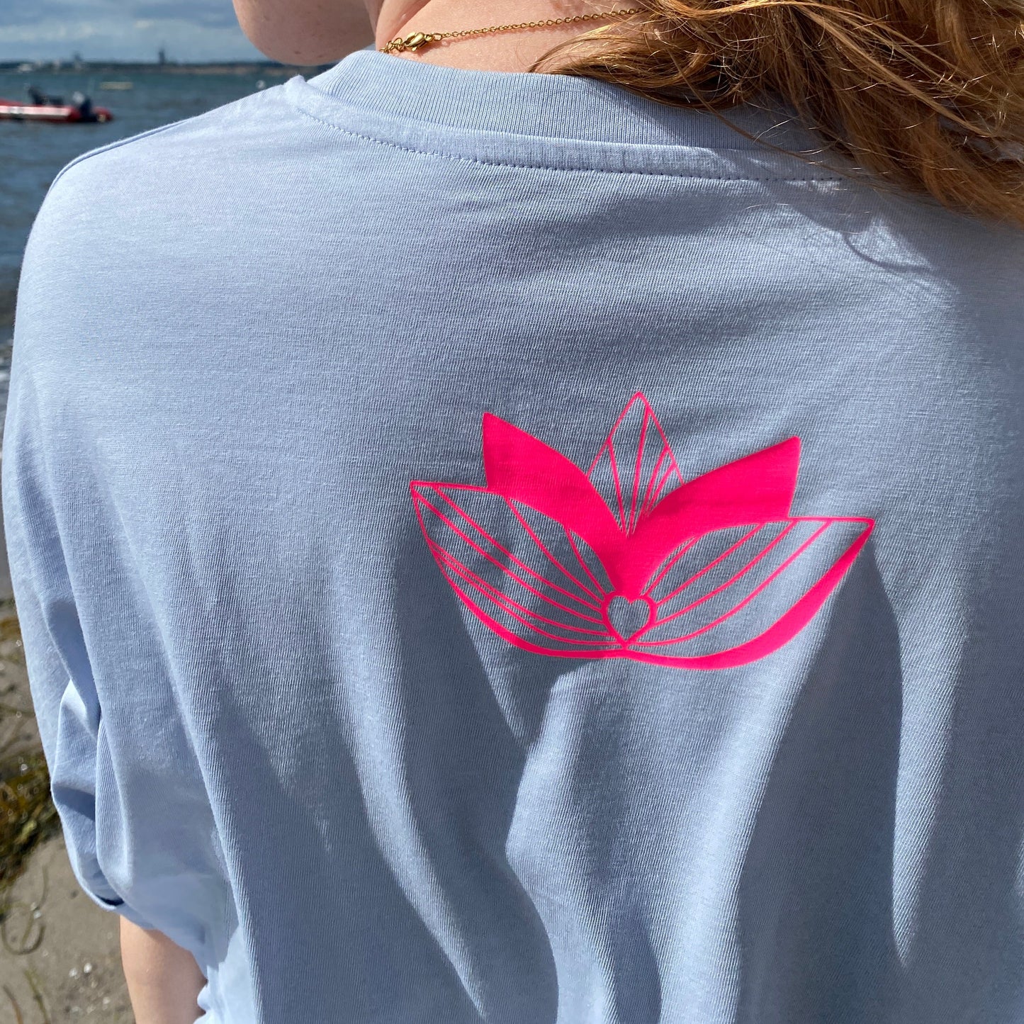 T-Shirt LOTUS (serene blue/pink) loving soul