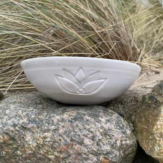 Keramik Bowl LOTUS (weiß) lovingsoul