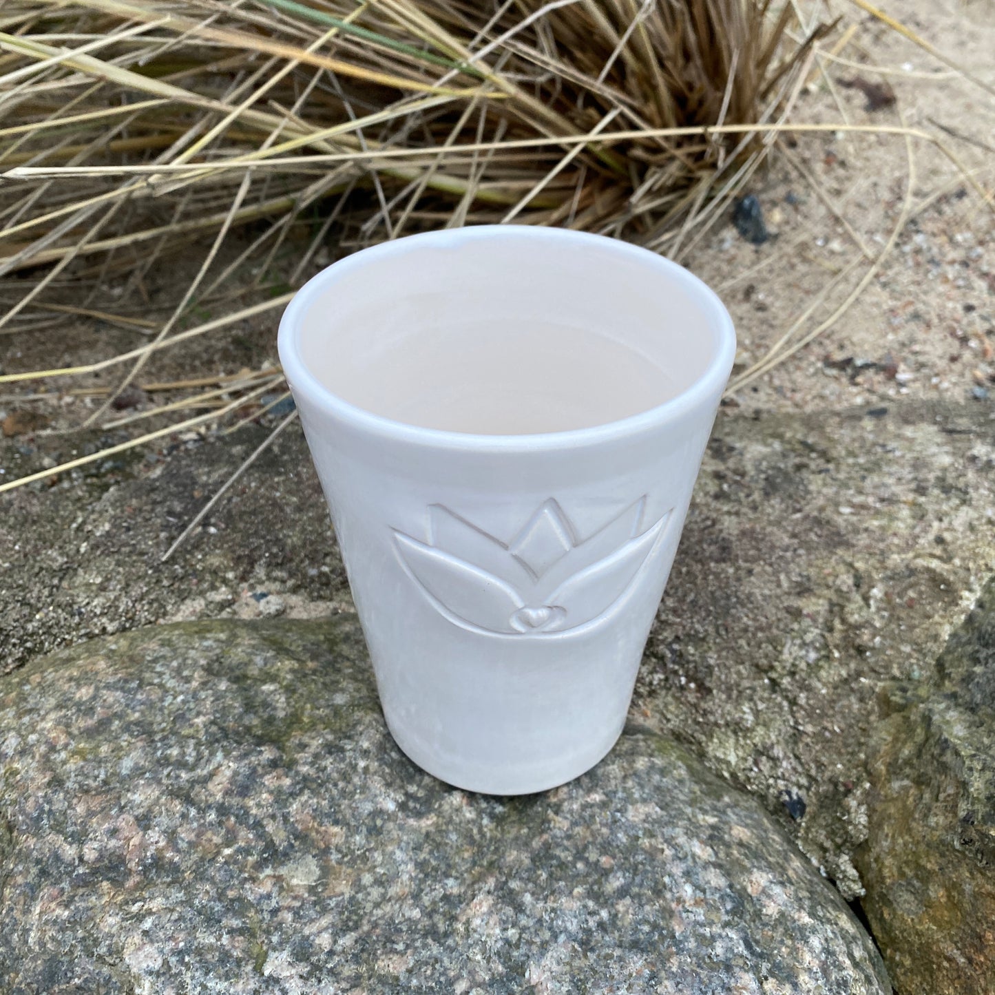 Keramik Becher LOTUS (weiß) lovingsoul