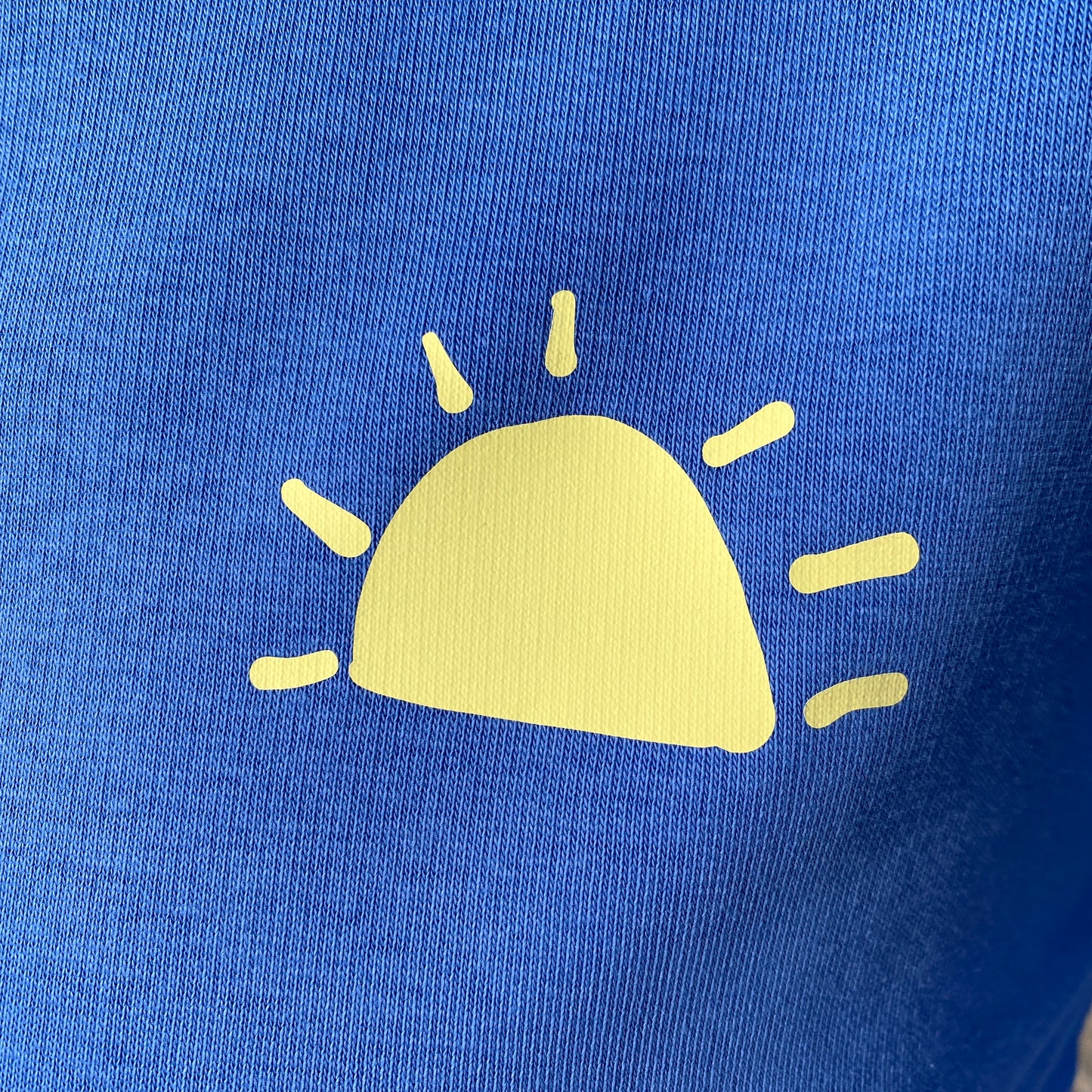 Sweatshirt SUNSET (bright blue/pastel yellow) loving soul