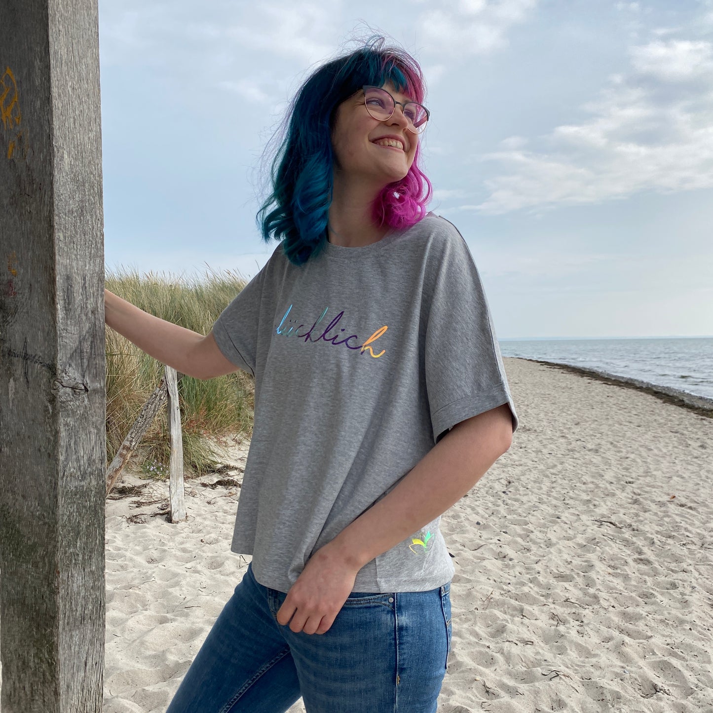 T-Shirt GLÜCKLICH (heather grey/rainbow) loving soul
