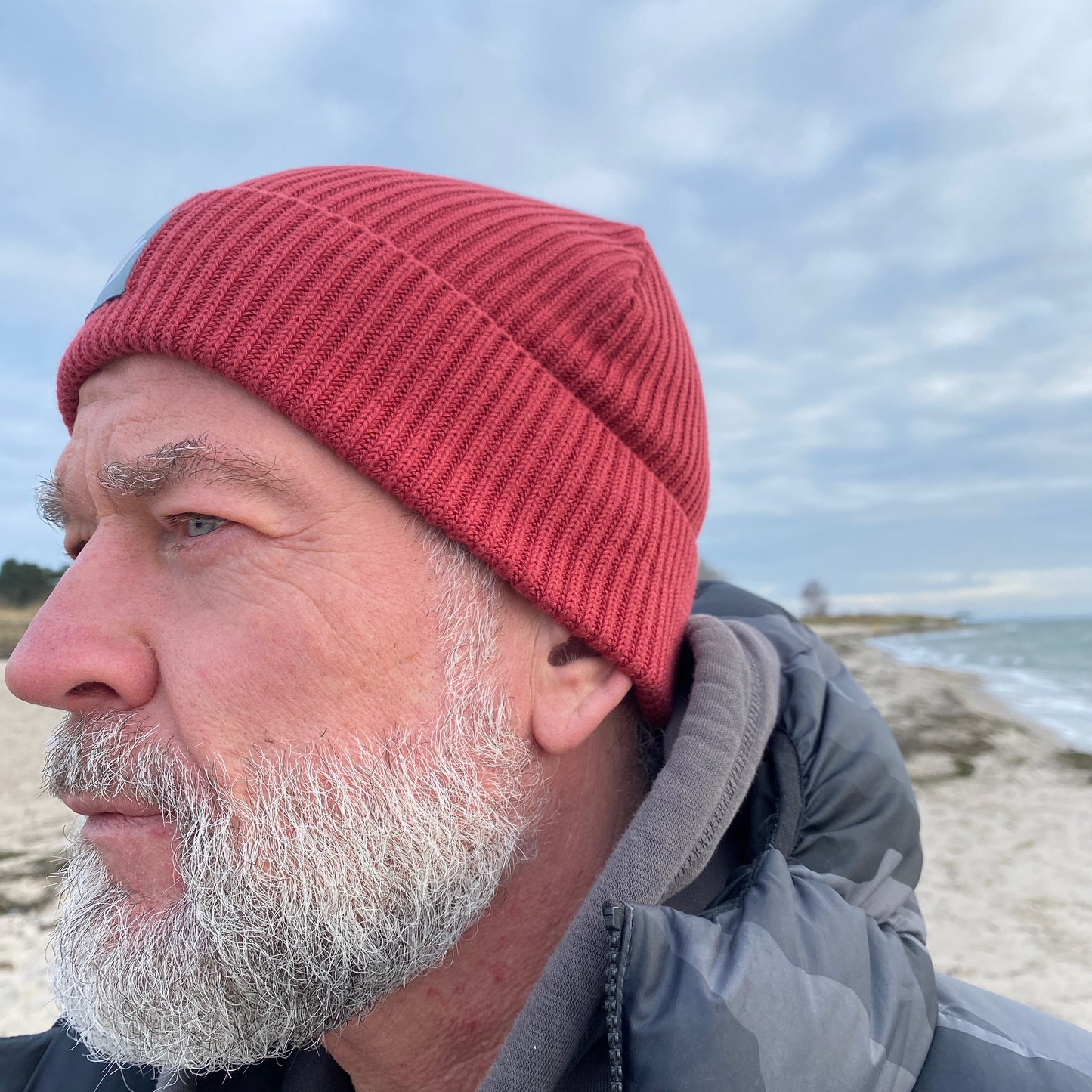 loving soul Fisherman Beanie (red earth)