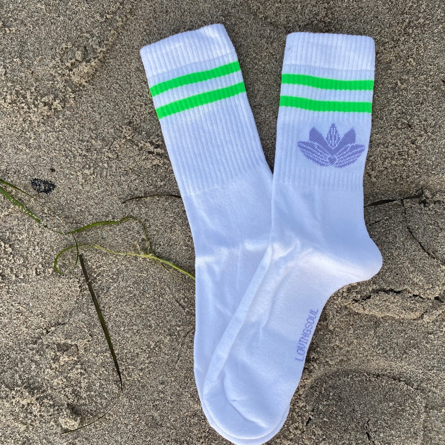 Socken LOTUS (weiß/lila/mint) loving soul