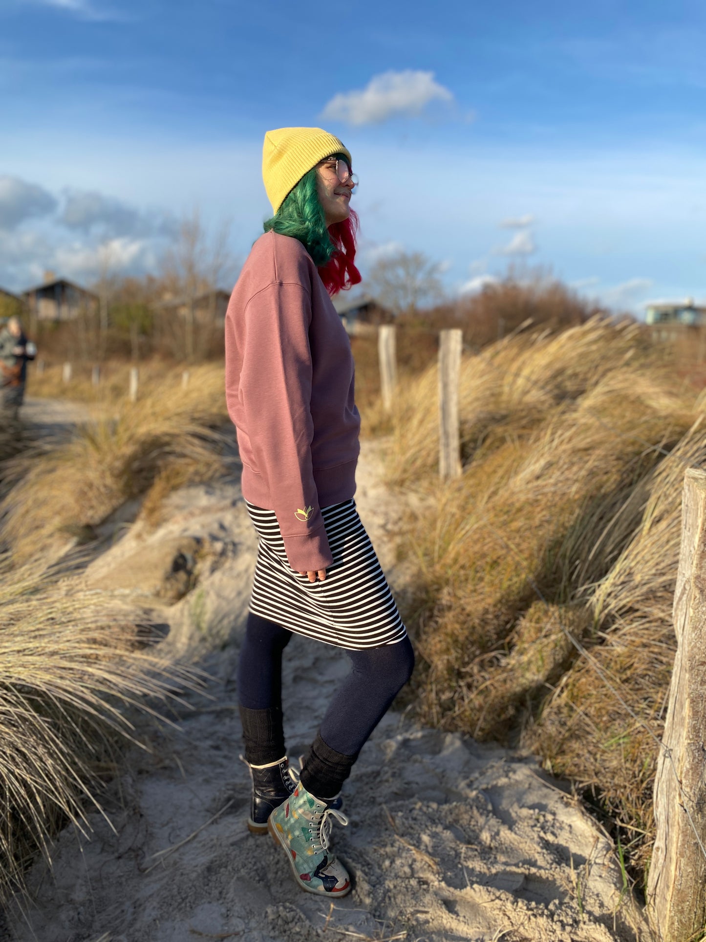 Sweatshirt HERZ (coffee/pastel yellow) loving soul