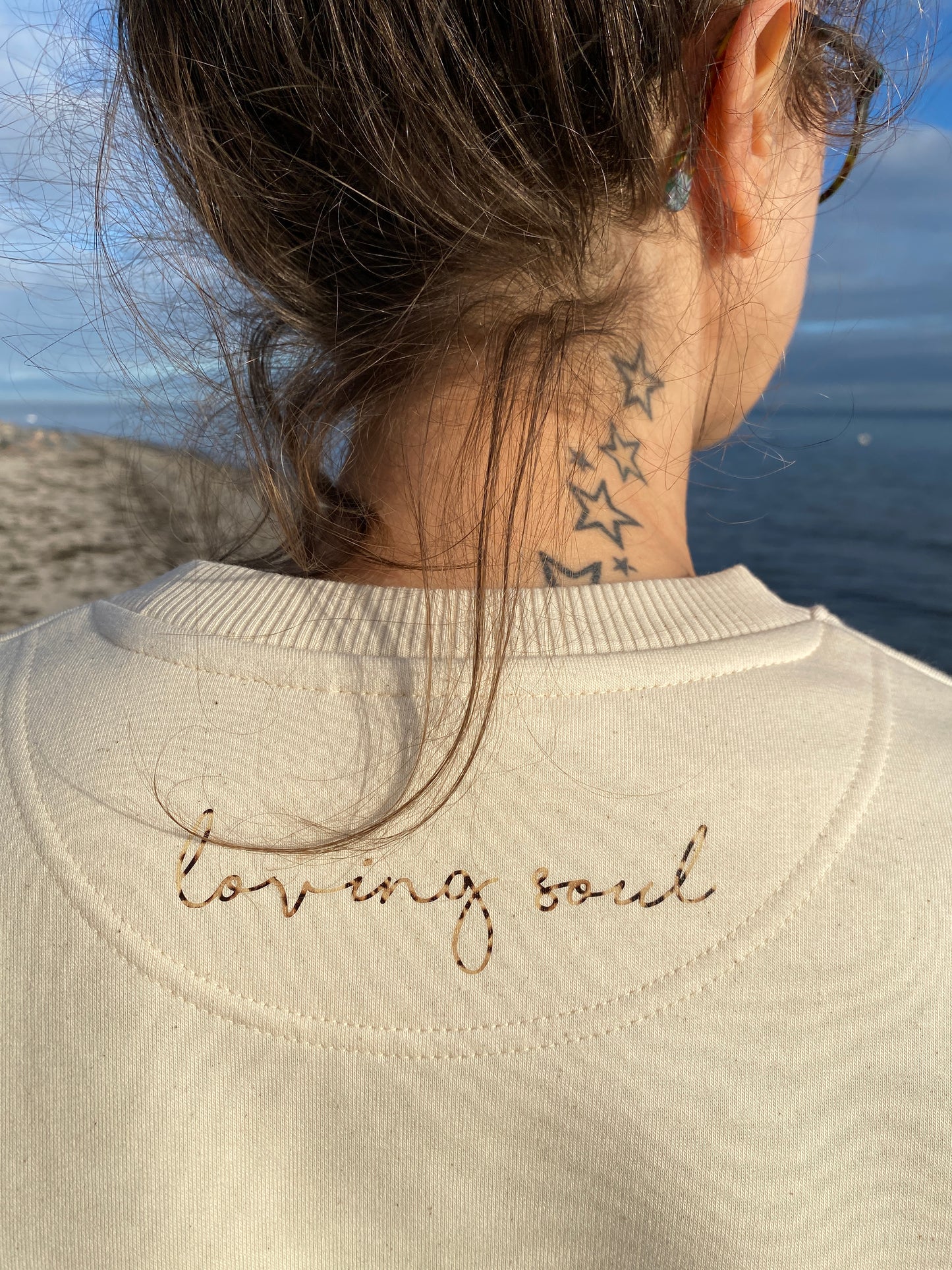 Sweatshirt OM (natural raw/leo) loving soul