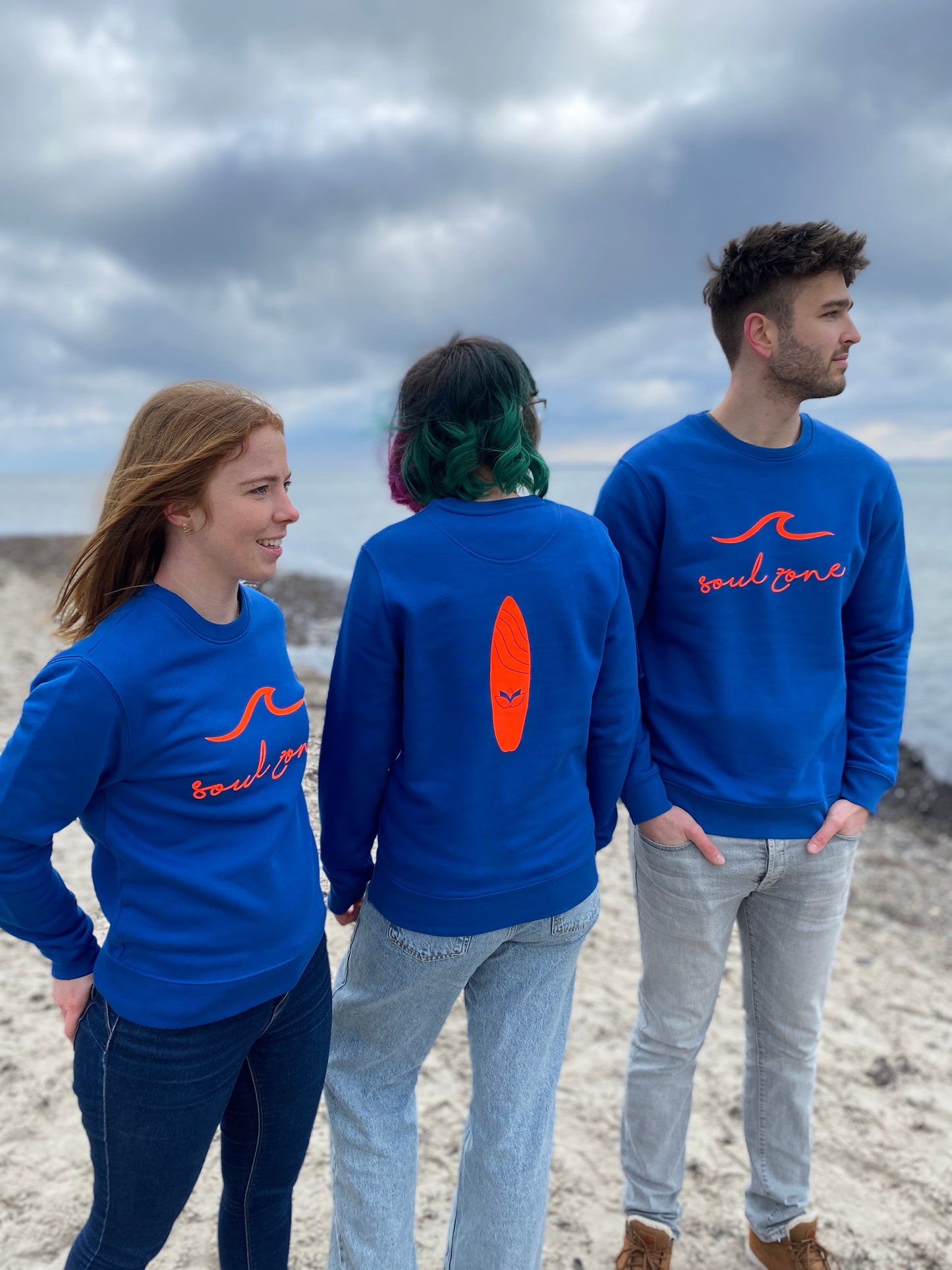 Sweatshirt SOUL ZONE SURFBOARD (majorelle blue/orange) loving soul