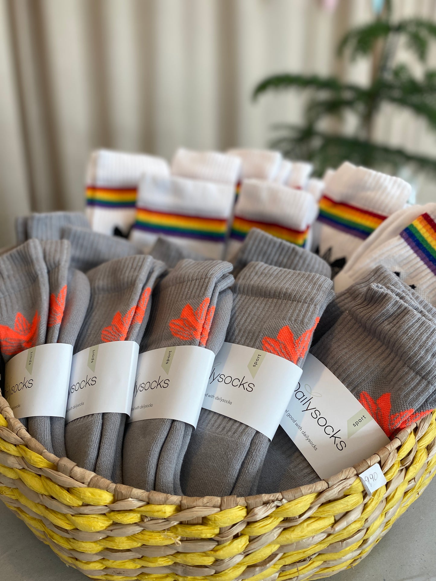 Socken LOTUS (grau/orange) loving soul