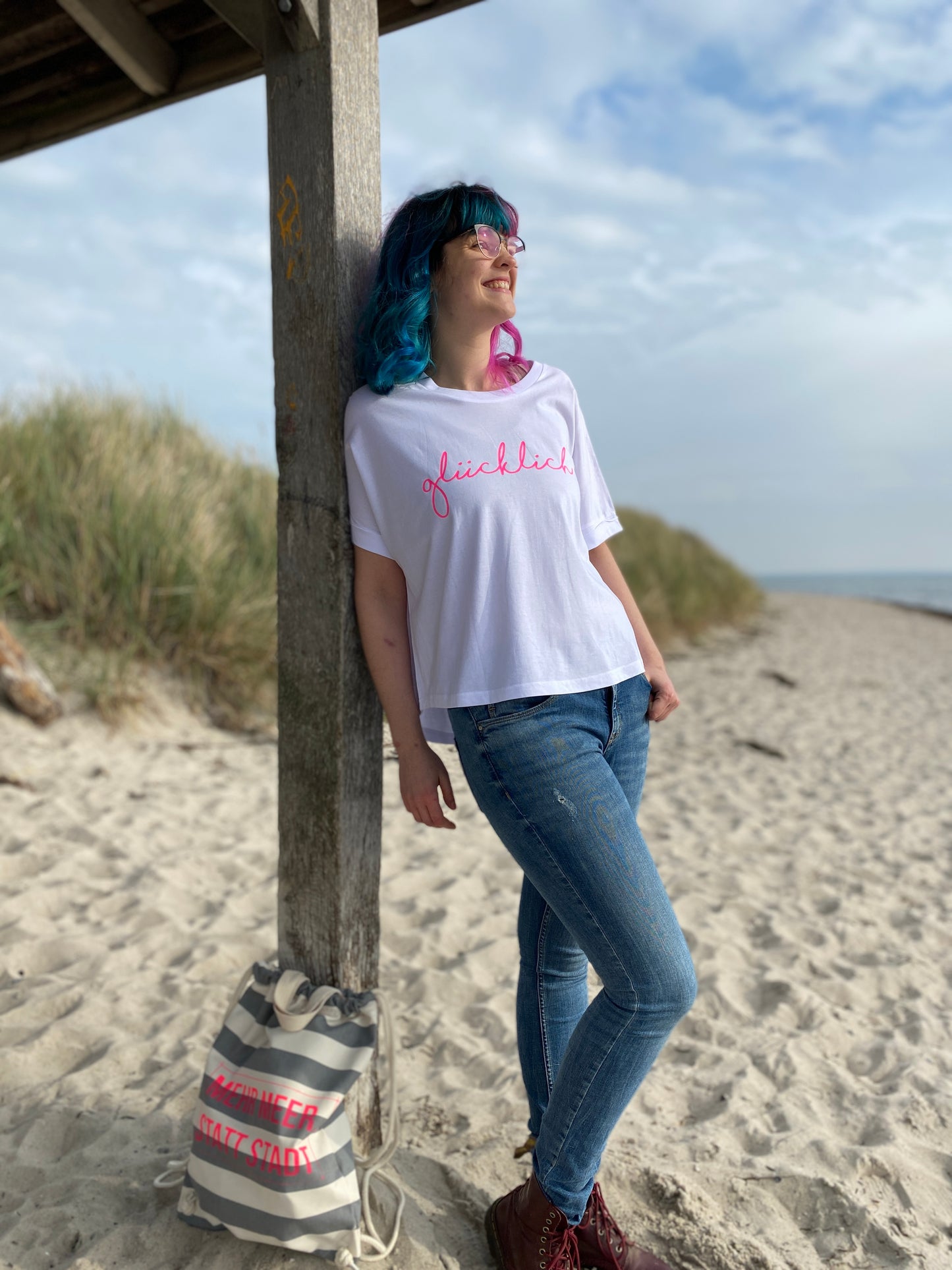 T-Shirt GLÜCKLICH (white/pink) loving soul