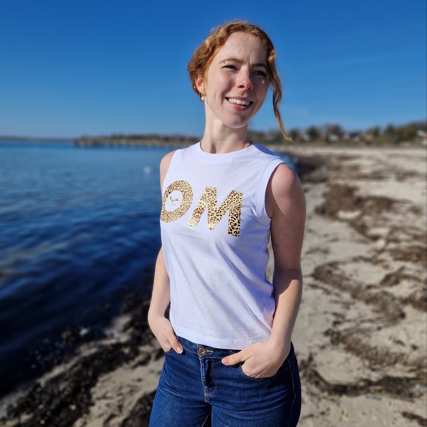 Tank Top OM (white/leo) lovingsoul