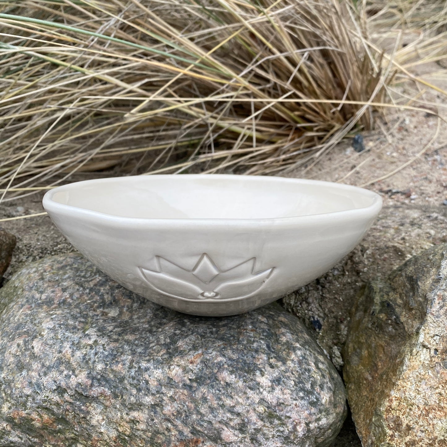 Keramik Bowl LOTUS (beige) lovingsoul