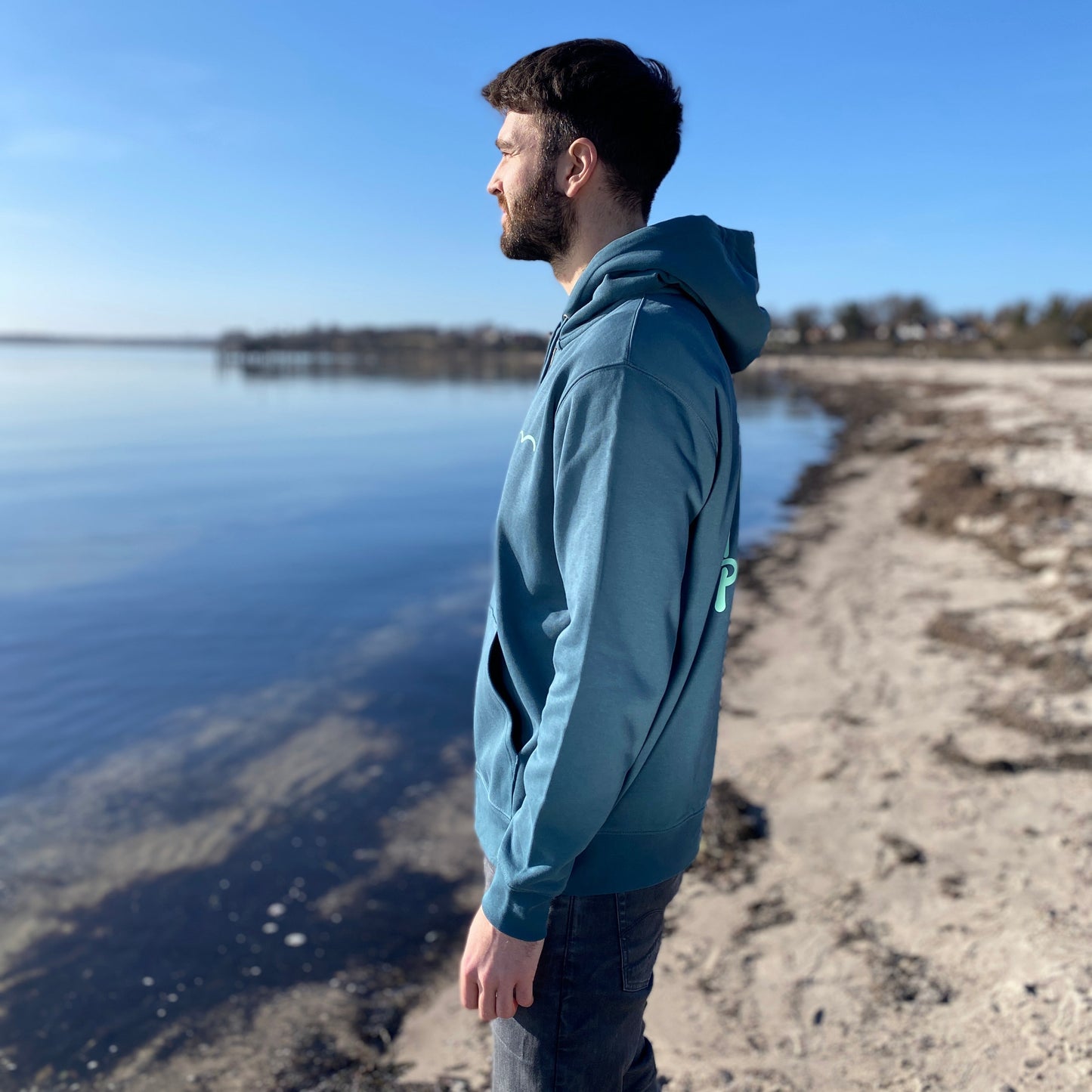 Hoodie mit Reißverschluss und Pelzi Print