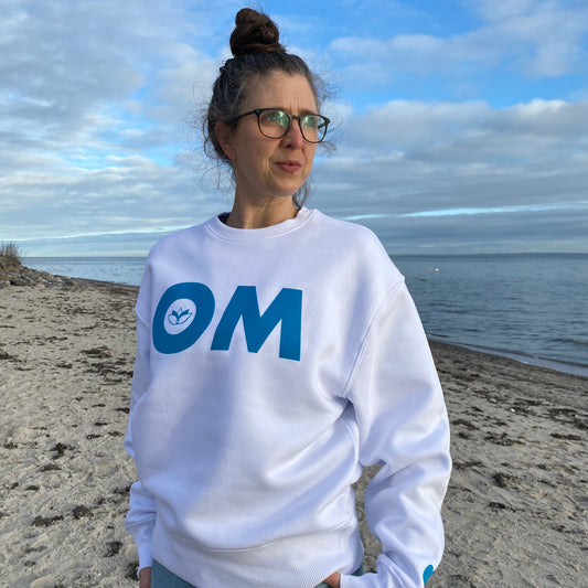 Sweatshirt OM (white/blue) loving soul