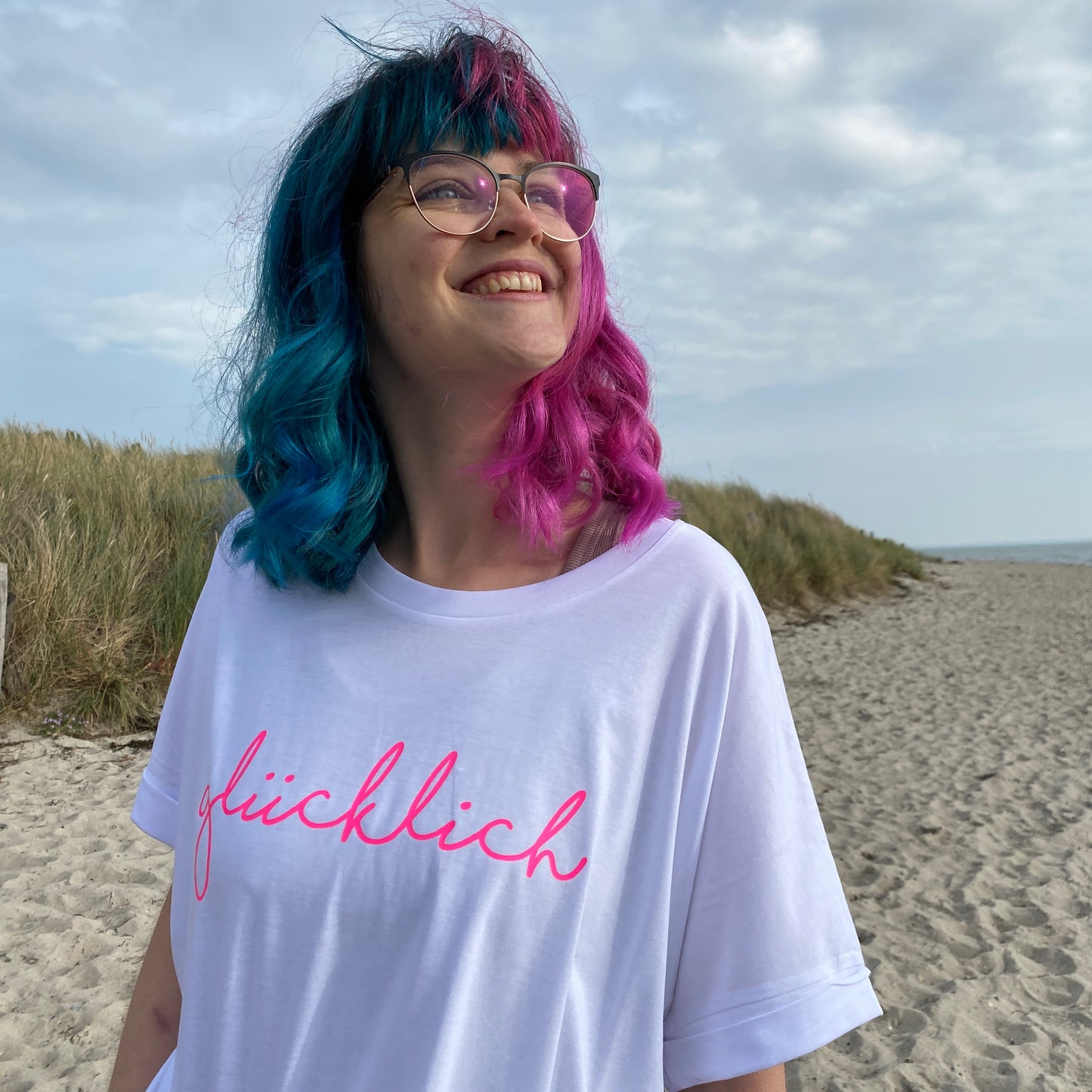 T-Shirt GLÜCKLICH (white/pink) loving soul
